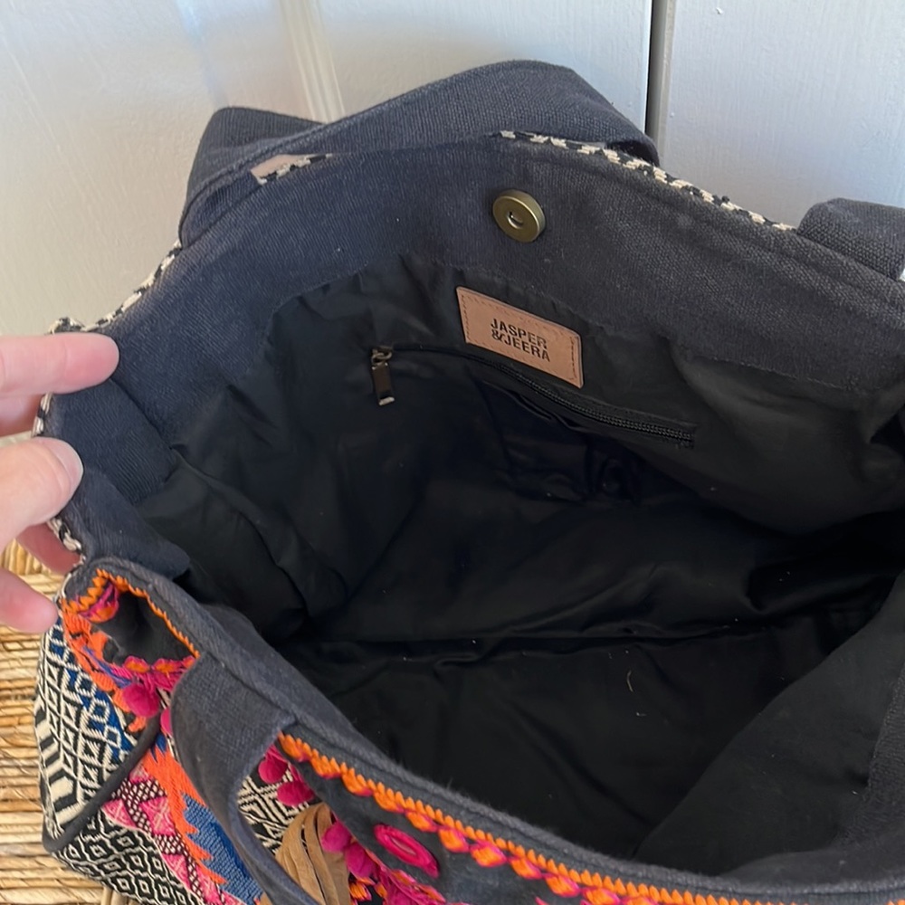 Jasper & Jeera Tote Bag - Picture 7 of 7